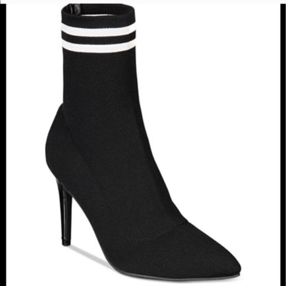 MATERIAL GIRL BOOTIES - Picture 2 of 3